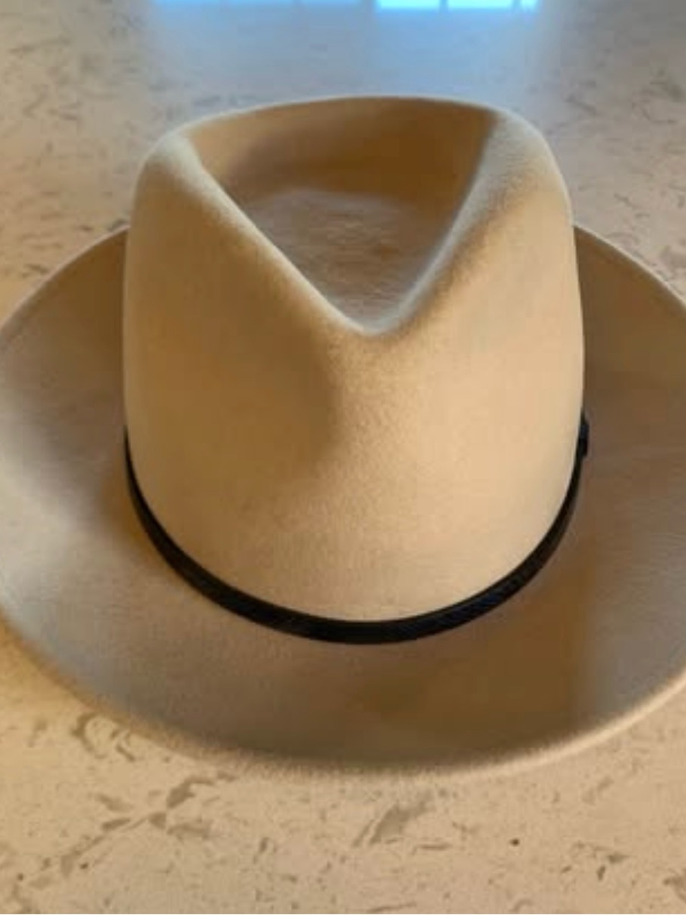 Paul Fredrick 100% Wool Fedora Size Medium Beige Cream